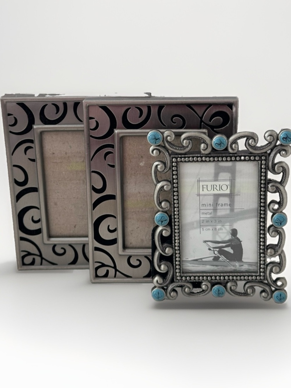 LOT OF 3 MINI SILVER METAL LASER CUT SWIRLS 3.5” X 5” 2x3 PHOTO PICTURE FRAME